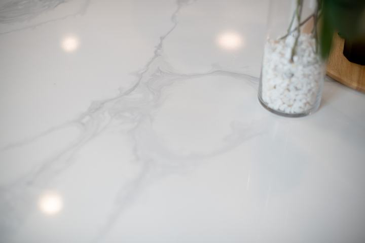 Quartz Kitchen Countertop