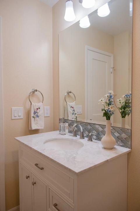 Guest Bathroom Vanity Upgrade and Remodel