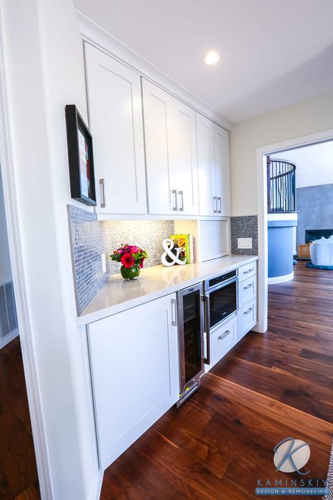 Carlsbad Transitional White Kitchen, photo 7