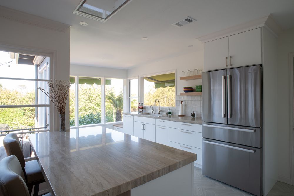 Point Loma, the hidden cooktop, a Kaminskiy kitchen remodel in San Diego County