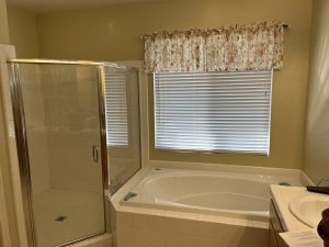 Master Bathroom Before the Remodel