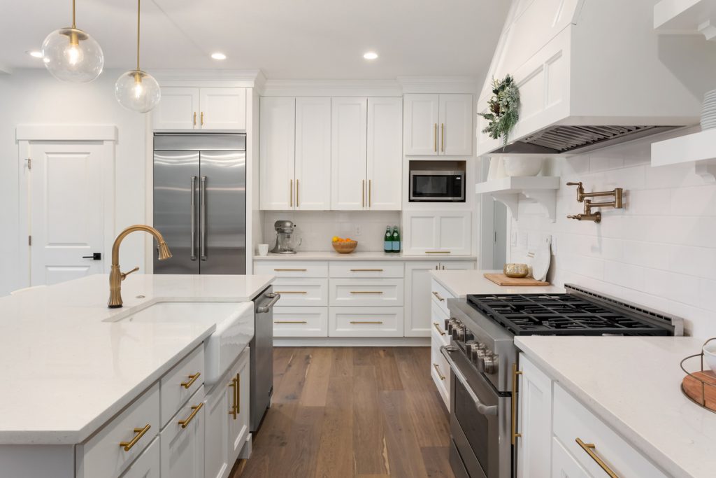 Modern Farmhouse Style Kitchen