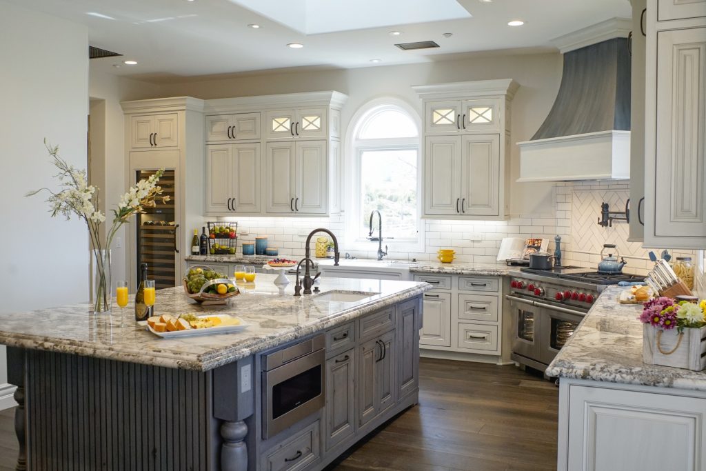 Kitchen Island Layout Tips